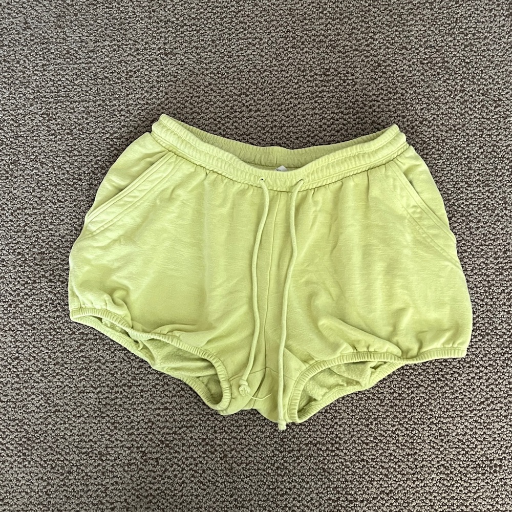Anthropologie bubble short - Picture 2 of 4